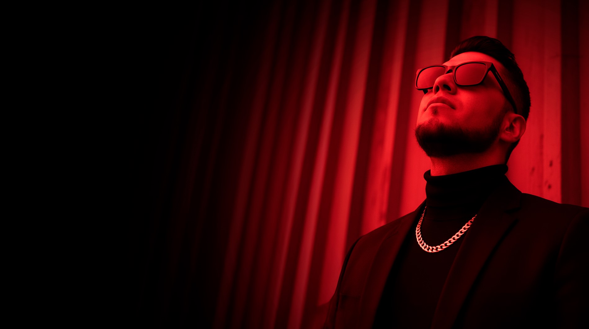 Jan - Diseñador gráfico profesional especializado en identidad visual y branding